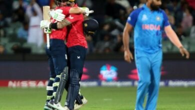 टी20 विश्व कप: इंग्लैंड के खिलाफ सेमीफाइनल में हार के बाद पाक पीएम ने टीम इंडिया पर कसा तंज