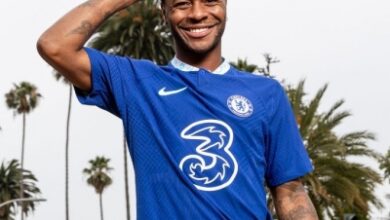 इंग्लैंड के फारवर्ड स्टलिर्ंग ने स्वदेश वापसी की